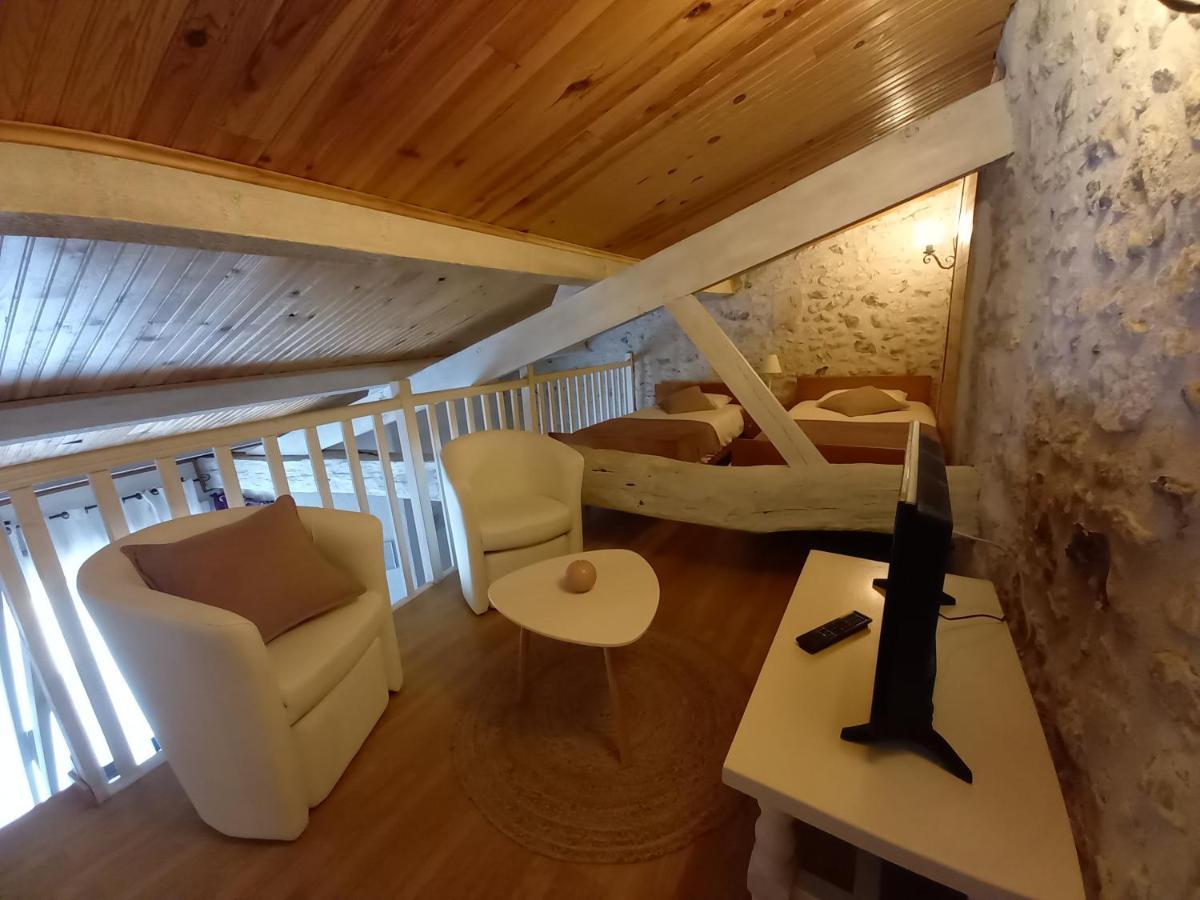 La Charentaise Ch D'Hotes ,Studio Chérac Kültér fotó